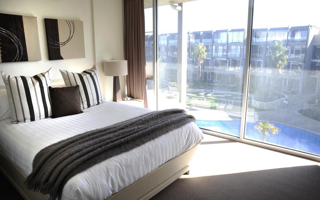 Onshore Torquay Bilik gambar